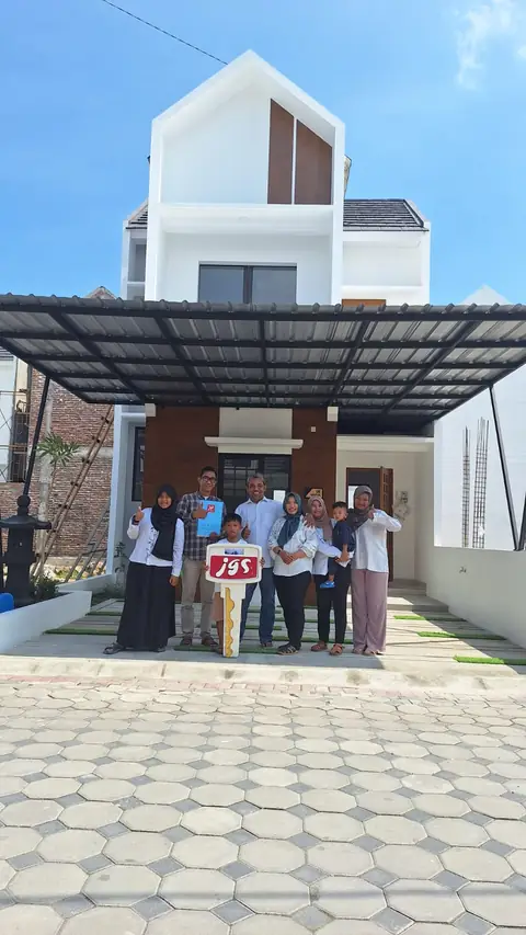 Serah terima kunci unit Yama 5 di Kawa Village — JGS Group