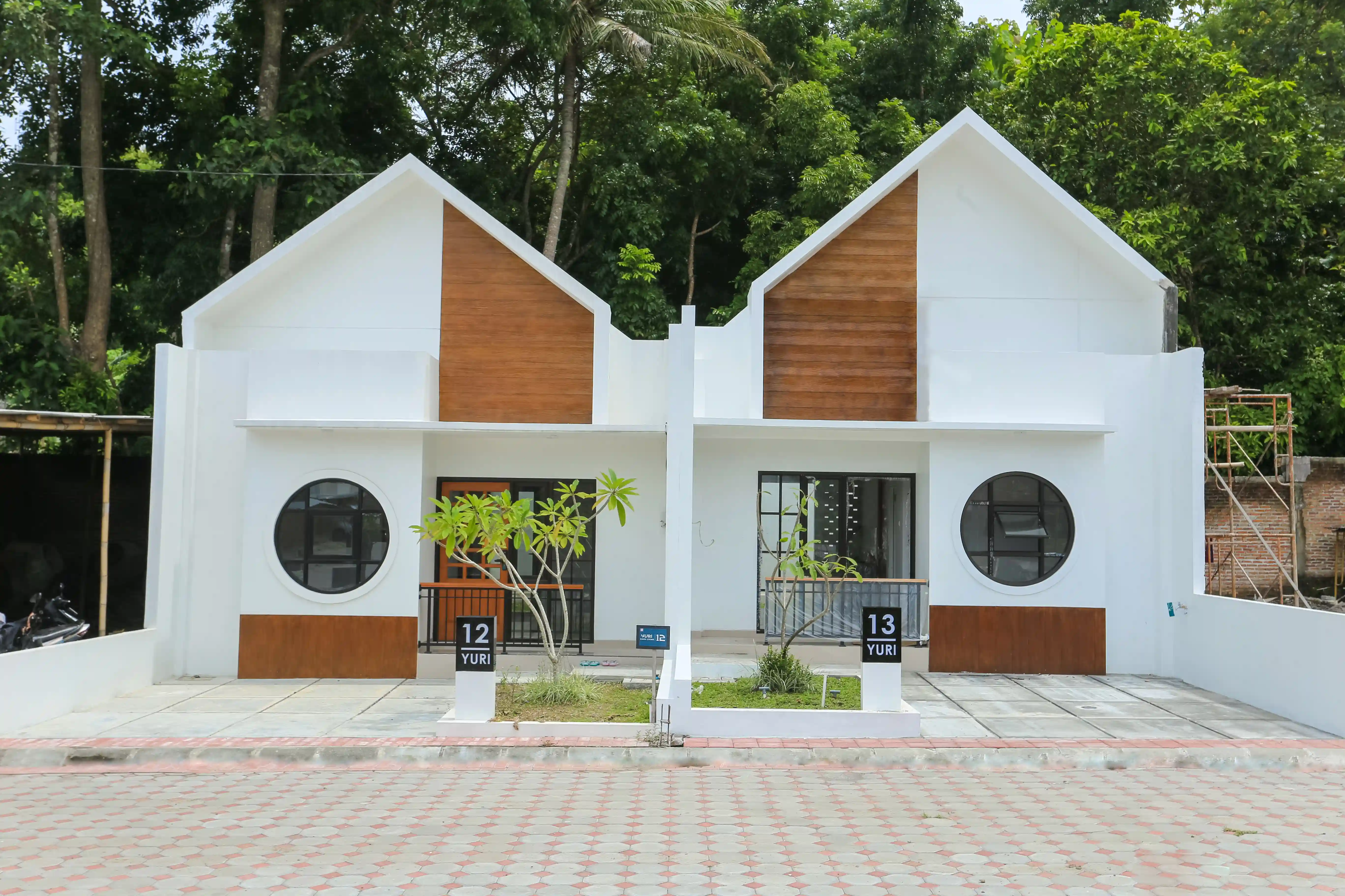 Kawa Living Tipe Yuri